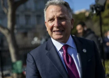 EE.UU. presiona a Irán para negociar su programa cardinal y evitar una acción militar