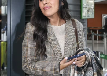 Isa Pantoja habla de cómo está después de que su madre, Isabel Pantoja, haya respetado el alta