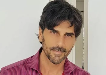 Juan Darthés endemoniado a 6 años de prisión por violación a Thelma Fardin; “La Justicia me escuchó”, dijo la actriz