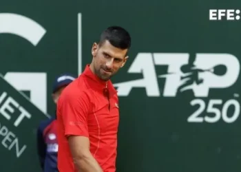 Djokovic avanza en Miami e iguala las 410 victorias de Nadal en Masters 1.000