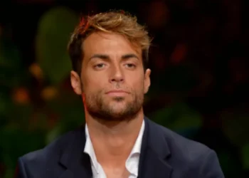 Jorge Javier Vázquez, en shock al estudiar si Montoya, de La isla de las tentaciones, participa en Supervivientes