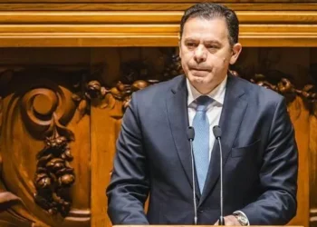 El rector de Portugal no descarta que haya elecciones anticipadas a mediados de mayo