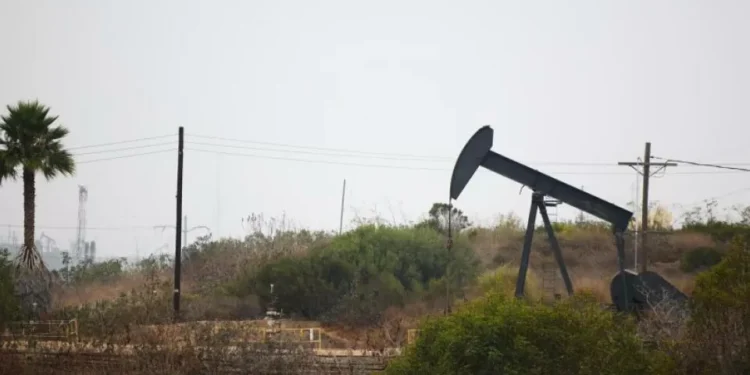 El petróleo Brent subió 0,69% hasta cerrar en US$71,07