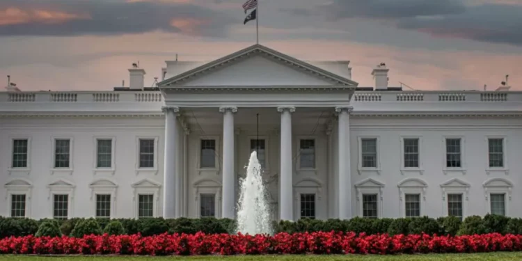 Despidos federales en EE. UU., en sus peores cifras desde la pandemia