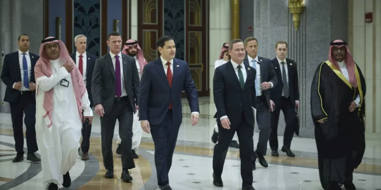 Ucrania acepta propuesta de EEUU para declarar un alto al salva con Rusia de 30 días