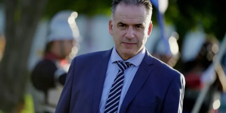 El jefe Orsi llegó a Honduras para participar de la Cumbre de la Celac