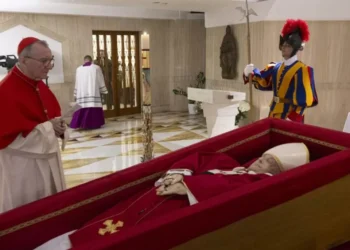 Líderes mundiales que confirmaron su concurrencia en el funeral del papa Francisco