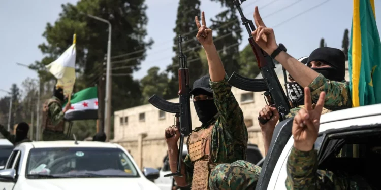 Los refugiados sirios retornados a su país tras la caída de Bachar Al Asad son no obstante 400.000