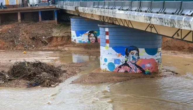 Medio Ambiente se ofreció a escrutar las ramblas seis horas antes del desbordamiento del Poyo