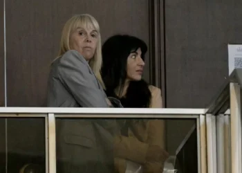 Médicos soslayaron la atención cardíaca de Diego Maradona, dijo testificador en juicio por su muerte