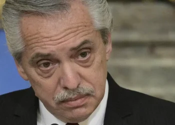 Justicia argentina confirma que expresidente Alberto Fernández irá a sumario por violencia de género