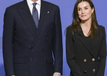 El bosquejo de los reyes Felipe VI y Letizia en el día del cumpleaños de su hija Sofía que les conecta con David Broncano