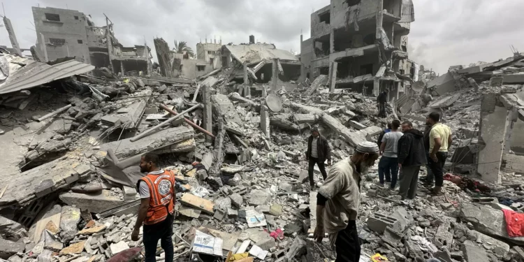 El Ejército israelí mató a 50 personas este viernes en la zona de Gaza