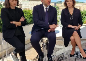 El rifirrafe entre Ana Rosa Quintana y María Casado por José Beltrán en el funeral del Papa Francisco