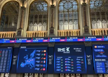 Tensión por aranceles de Trump: bolsas del planeta y petróleo caen