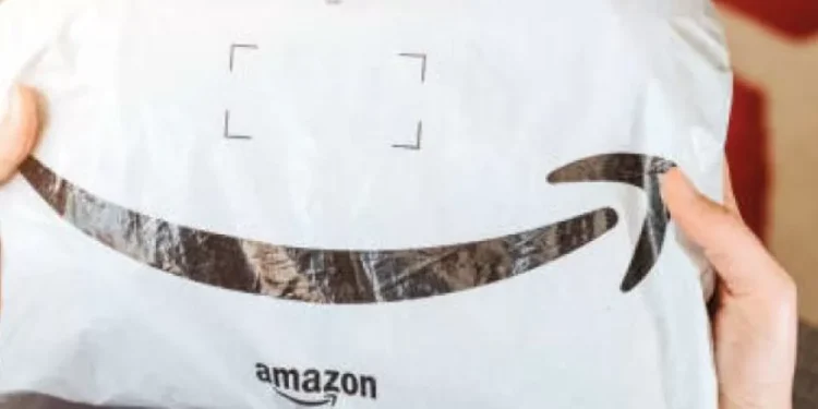 Precios en Amazon podrían subir por la guerra de aranceles