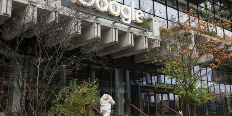 Editores europeos de calandria denuncian que Google reduce sistemáticamente su tráfico online