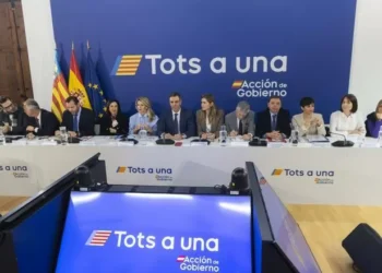 Sánchez abordará con los familiares de las víctimas de la dana la celebración de un homenaje de clase