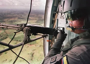 Decretan duelo en Ecuador tras crimen de militares en emboscada de guerrilleros colombianos