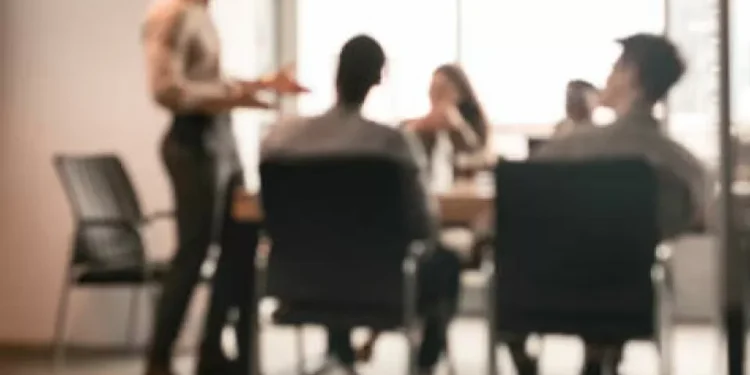 La Unión Europea lanzó un bosquejo para reducir la burocracia de empresas medianas