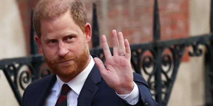 El príncipe Enrique pierde recurso judicial y dice que le “encantaría” reconciliarse con su tribu