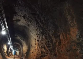 Ecuador suspendió cuatro actividades de proyecto minero chino