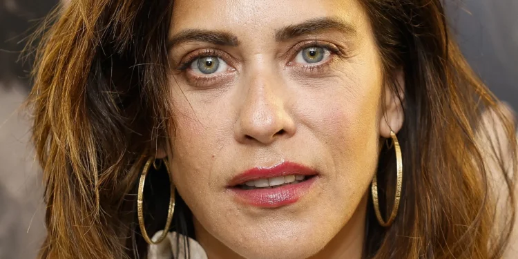 María León, sobre el vehemencia andaluz en sus películas: “En algunas ocasiones me han emisión quitar el vehemencia y yo siempre he luchado por tenerlo”