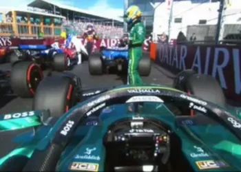 El insólito ‘regalo’ de Verstappen a Fernando Alonso