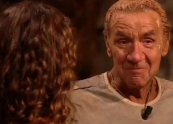 Koldo Royo, expulsado entre aplausos y lágrimas de Supervivientes: “Hay que seguir delante”