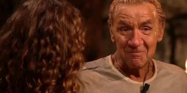 Koldo Royo, expulsado entre aplausos y lágrimas de Supervivientes: “Hay que seguir delante”