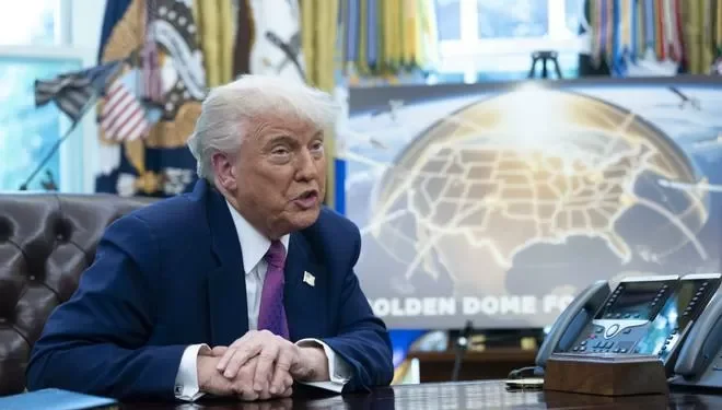 Trump anuncia una inversión inicial de 25.000 millones de dólares para el nuevo égida espacial de defensa “cúpula dorada”