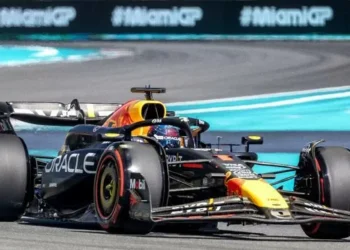 Verstappen autógrafo otra pole de récord en Miami y Sainz saldrá sexto con Williams