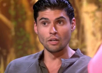 Javier Tudela habla de la próxima esponsales de su madre, Makoke, con Gonzalo tras Supervivientes: “Estoy encantado”