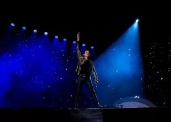 CHAYANNE™ arrasa con su paseo “Bailemos Otra vez” y anuncia nuevas fechas en América Latina y Europa