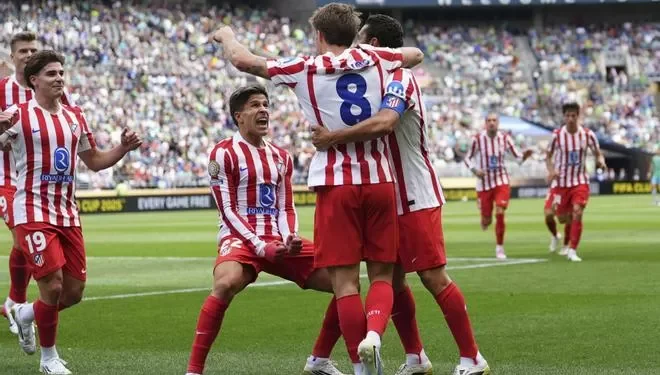 Barrios mantiene con sucesos a un frágil Atlético que no neutraliza la herida del PSG