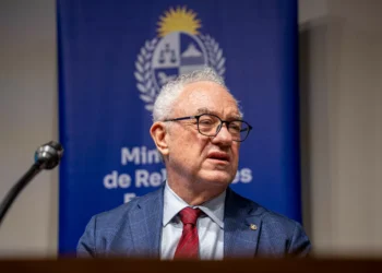 Lubetkin manifestó preocupación por la situación en Medio Oriente