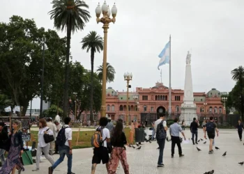 Entró en vigencia la resarcimiento migratoria en Argentina, que también afecta a los uruguayos