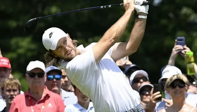A Tommy Fleetwood se le escapa el Travelers Championship en el último inspiración
