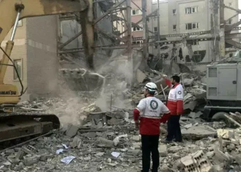 Ataques iraníes alcanzan hospital en Israel y dejan 47 heridos