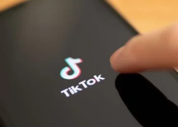 El ‘tiktoker’ Khaby Lame se va de EE. UU. posteriormente de ser arrestado por el ICE