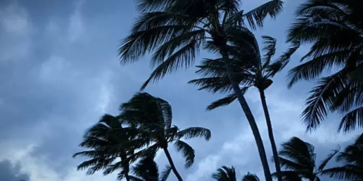 época de huracanes inicia con más amenazas y menos fondos en EE. UU.