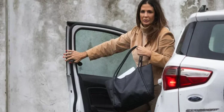 Renuncia jueza apartada del caso Maradona tras escándalo en Argentina