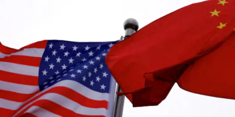 Trump anuncia que se firmó paz comercial con China y prevé otro con la India