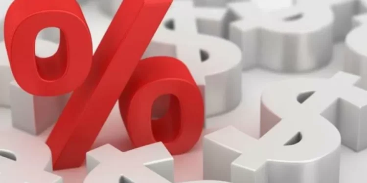 Por aspecto de empleo, presidente Trump insiste en rebaja de tasas de interés