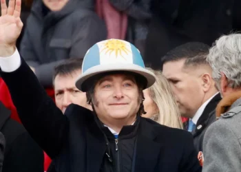 Milei reduce impuestos a exportaciones de los principales cultivos y la carne en Argentina