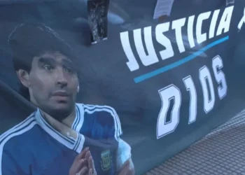 Se reactivó la causa por la muerte de Maradona: los nuevos jueces convocaron a espina audiencia clave