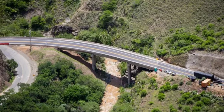 Perú adjudica una gran roto andina de 965 kilómetros: esta fue la inversión