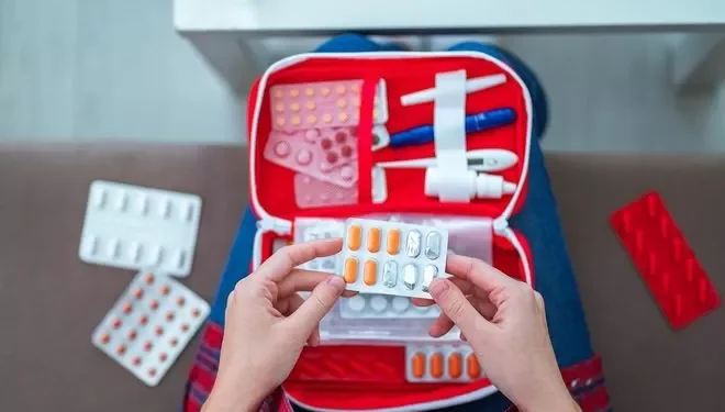 Botiquín en verano: consejos de los farmacéuticos para cuidar tu vigor durante las vacaciones