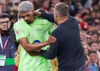 Intocable Araujo: espina charla con Flick, la cláusula y lo de Tah