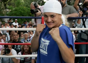 Murió a los 47 años la exboxeadora argentina Alejandra “Locomotora” Oliveras
